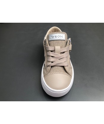 Chaussures basses Geox J kilwi beige pas cher 